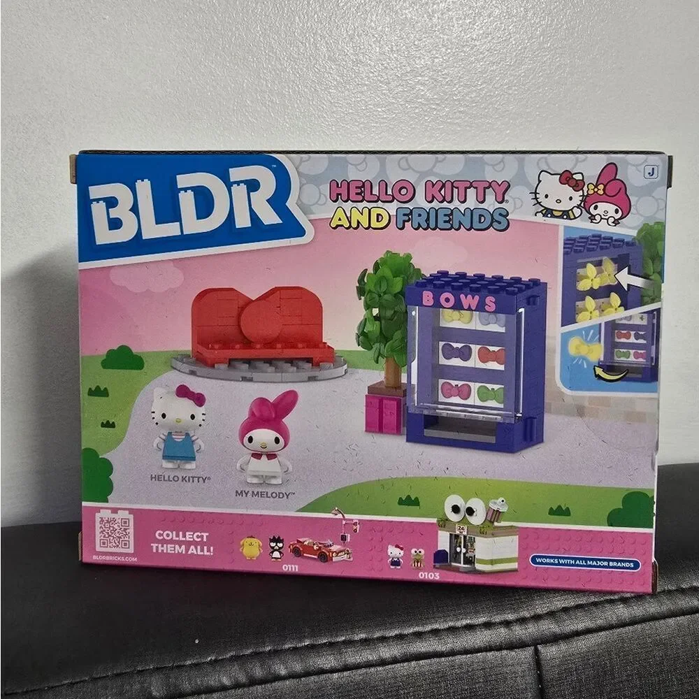 Bundle of 2 BLDR Hello Kitty and Friends Building Set, NIB